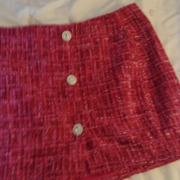 Women's Pink Skirt - Picture 3 of 8